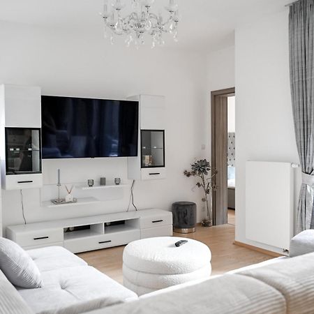 Lovely Family Suite Prague Exterior photo